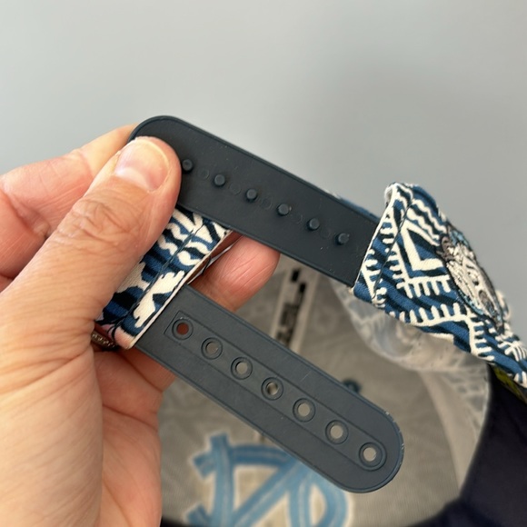 Carolina Tarheels UNC Printed Snap Back Hat One Size - Picture 8 of 10